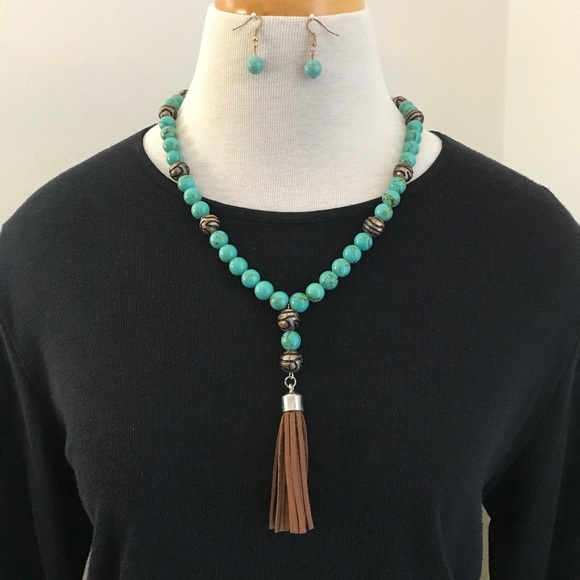 Jewelry - Turquoise Brown Tassel Necklace